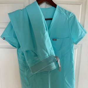 Figs aqua blue limited edition scrubs